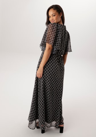 Aniston Kleid in Schwarz