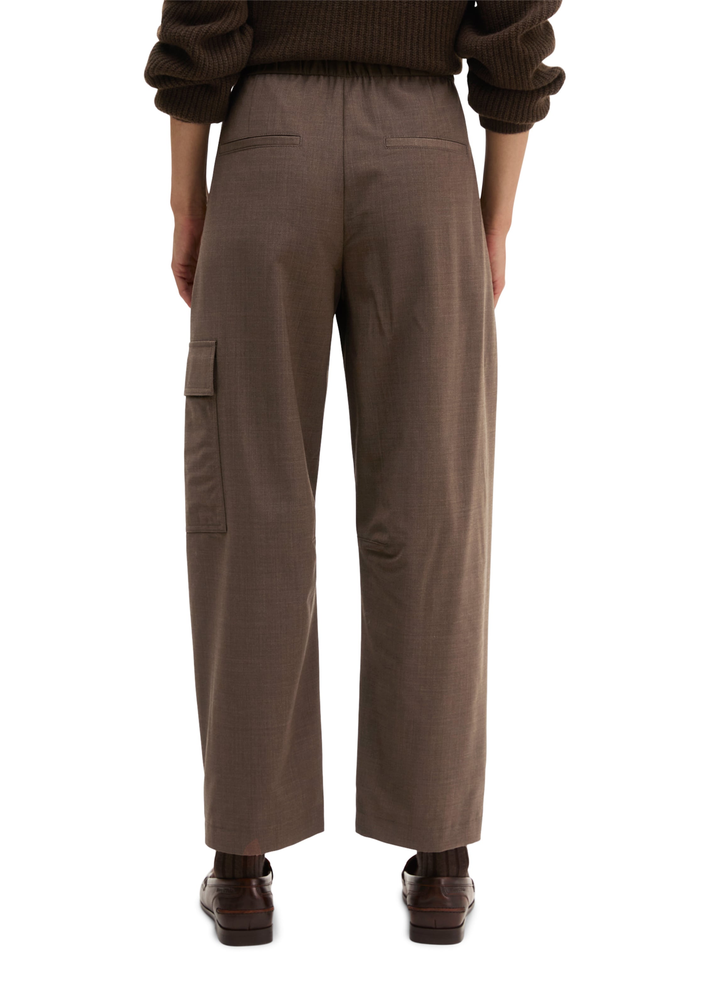 Marc O'Polo Loose fit Cargo Pants in Brown: back