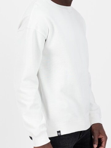 Alife and KickinSweater majica 'Luc' - bijela boja