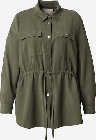 ONLY Carmakoma Välikausitakki 'CARAris' värissä vihreä: etupuoli