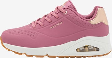 SKECHERS Низкие кроссовки 'Uno' в Лиловый: спереди