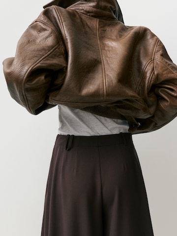 Pull&Bear Barrel Plisované nohavice - Hnedá