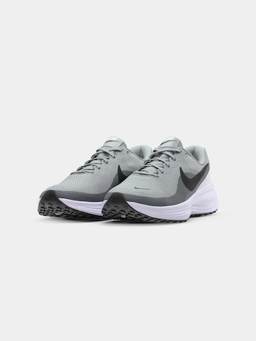 Chaussure de course 'REVOLUTION 8' NIKE en gris