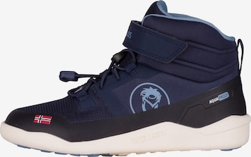 TROLLKIDS Snow Boots in Blue: front