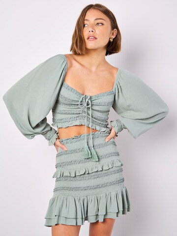 Apricot Top in Green: front