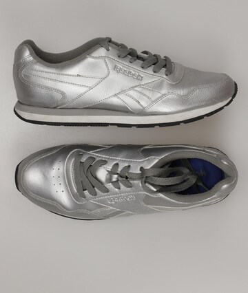 Reebok Sneakers & Trainers in 40 in Silver: front