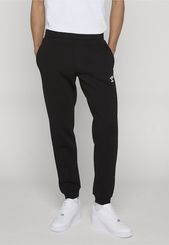 UMBRO Zúžený Kalhoty 'Team' – černá: přední strana