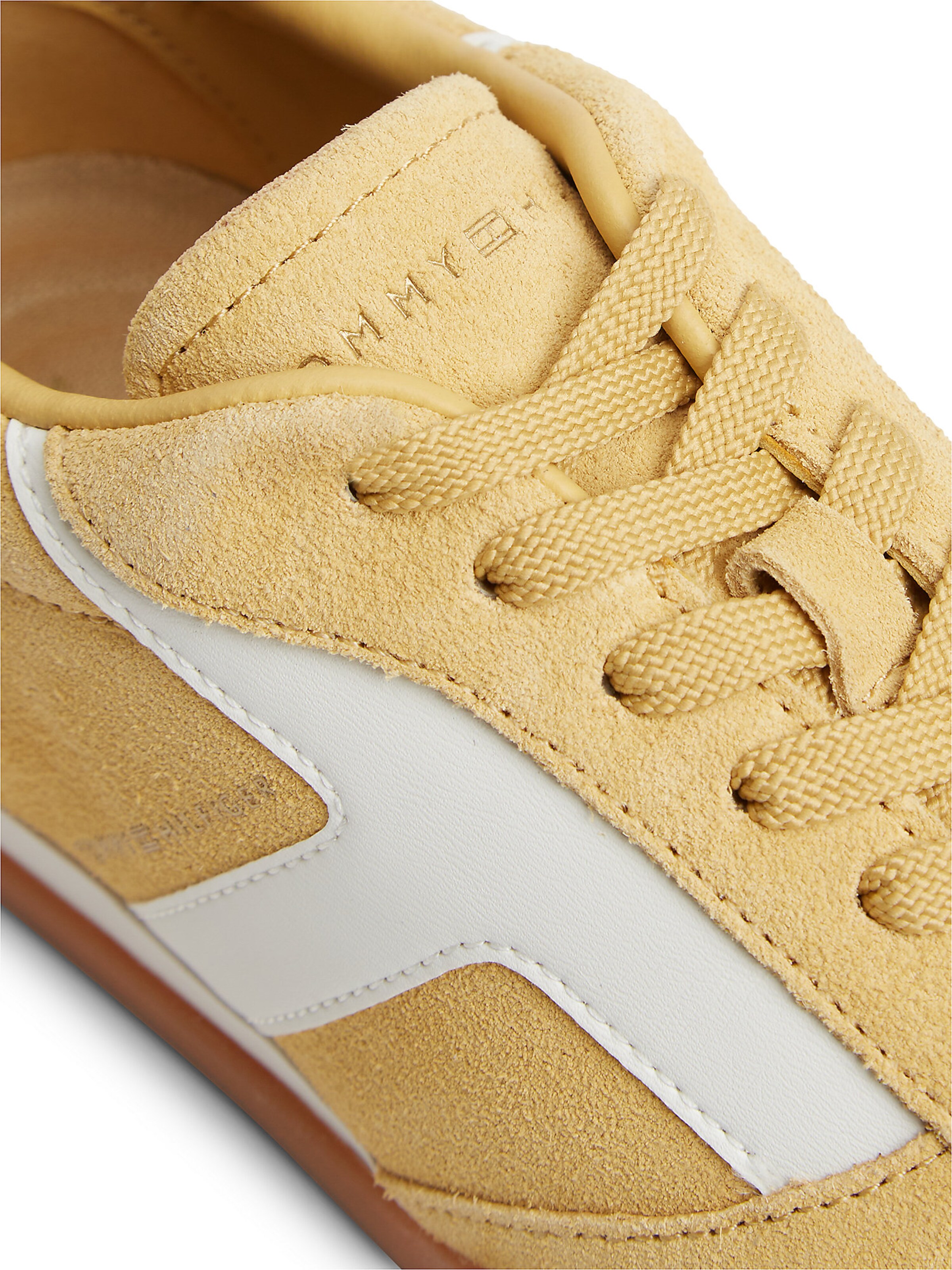 Baskets basses TOMMY HILFIGER en jaune