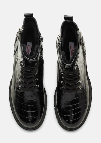 s.Oliver Schnürstiefel in Schwarz