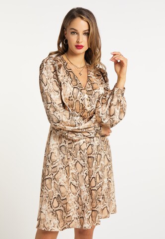 faina Shirt Dress in Beige: front