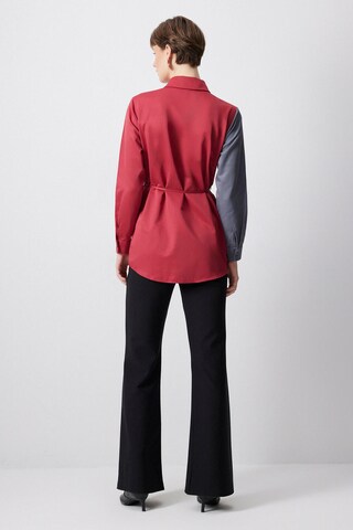 Touche Prive Blouse in Rood