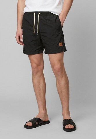 Urban Classics - Bermudas en negro: frente