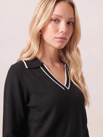 noar studios Sweater in Black
