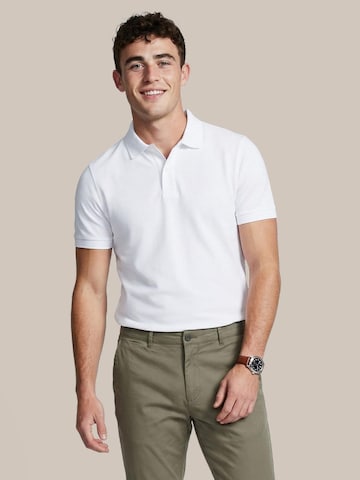 Steppin' out Shirt‌‌‌ in Weiß: Vorderseite