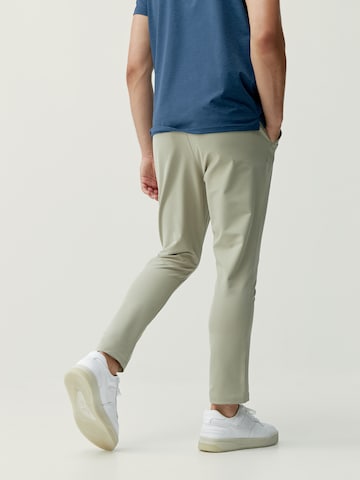Regular Pantalon chino ' Ganges ' Born Living Yoga en beige