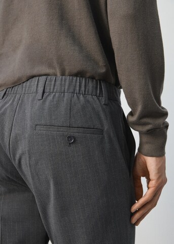 MANGO MAN Regular Pleated Pants 'Johan' in Grey