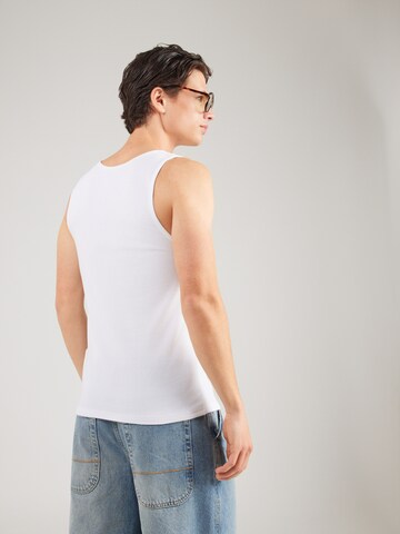 HOLLISTER Μπλουζάκι σε λευκό