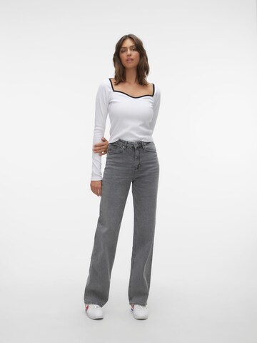 VERO MODA Szeroka nogawka Jeansy '10287304' w kolorze szary: przód
