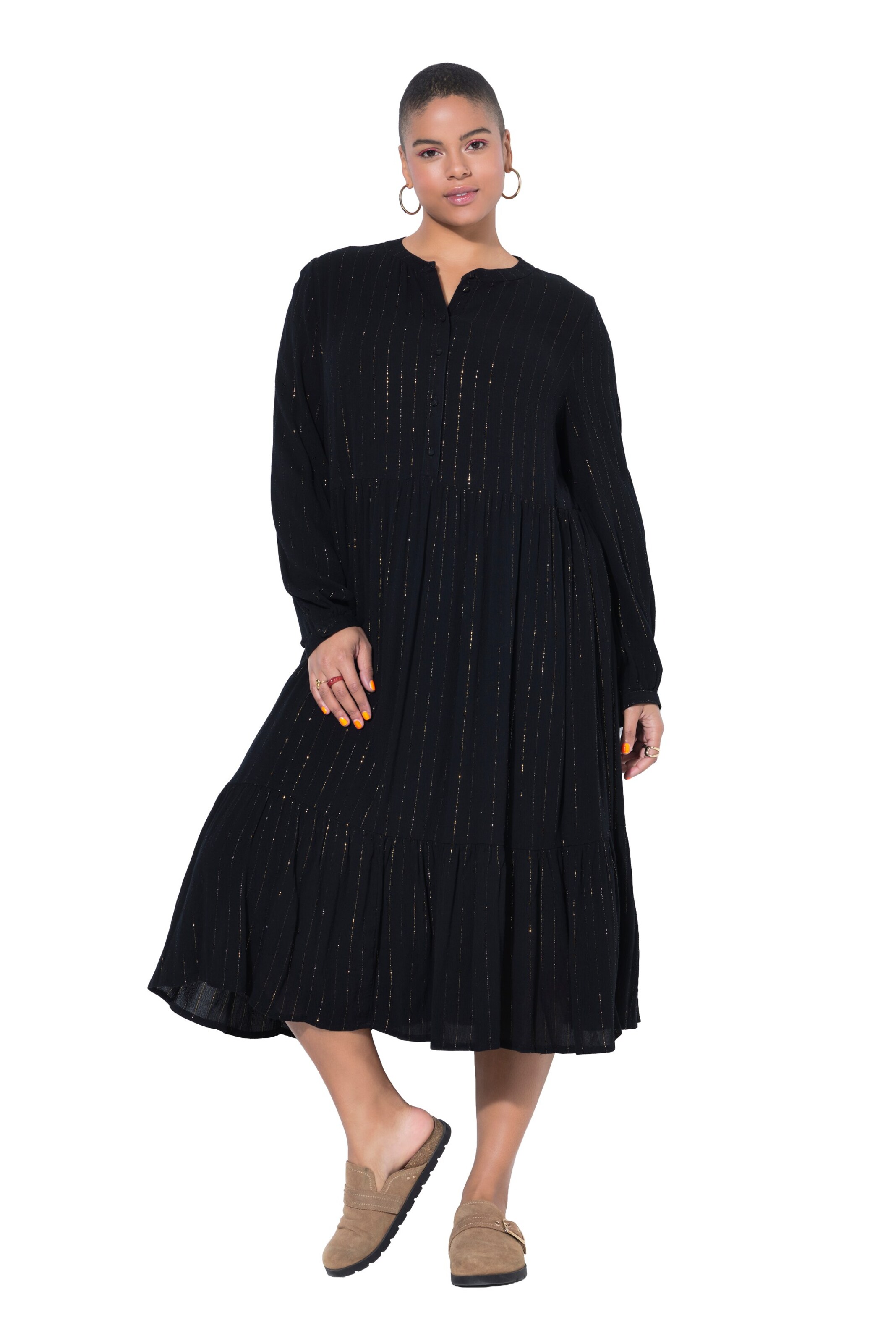 Studio Untold Dress in Black: front