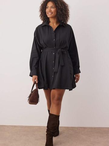 Trendyol Curve - Vestido camisero en negro