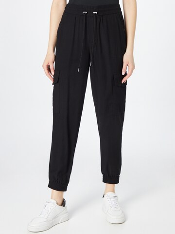 Effilé Pantalon 'Kelda-Emery' ONLY en noir : devant