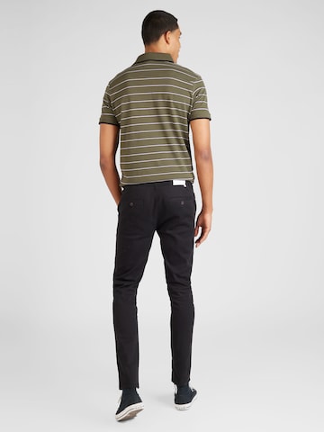 Regular Pantalon chino 'Endmore' FARAH en noir