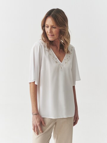 TATUUM - Blusa 'Dissia' en blanco