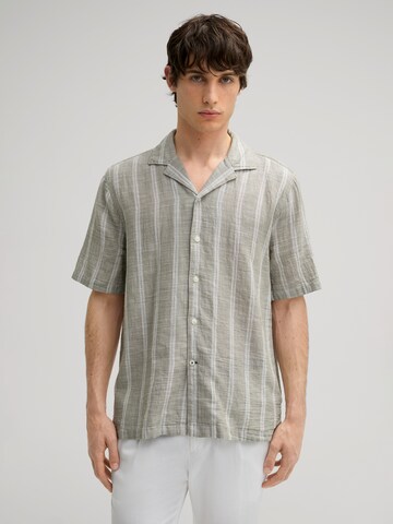 JOOP! Comfort fit Button Up Shirt 'Kawai' in Green: front