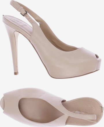 GUESS Sandals & High-Heeled Sandals in 37 in Beige: front