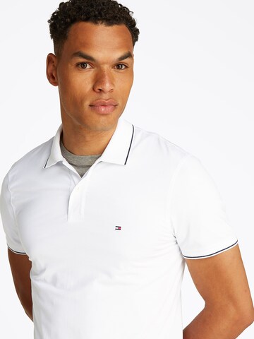 TOMMY HILFIGER Μπλουζάκι σε λευκό