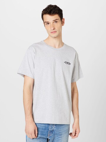 RVCA - Camiseta en gris: frente