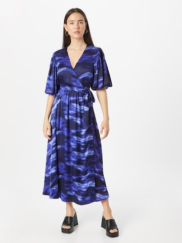 Robe 'MAE' Copenhagen Muse en bleu : devant