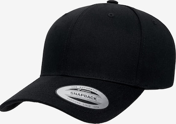 Flexfit Cap in Black: front