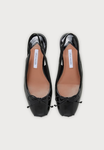STEVE MADDEN Балетки с ремешком 'Loved' в Черный