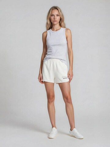 Loosefit Pantalon de sport Funky Buddha en blanc