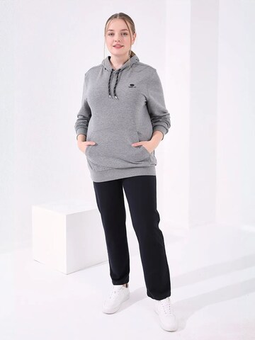 Regular Pantalon 'Jogginghose' Tommy Life en noir : devant