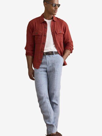 Coupe regular Chemise Il Lanificio en rouge