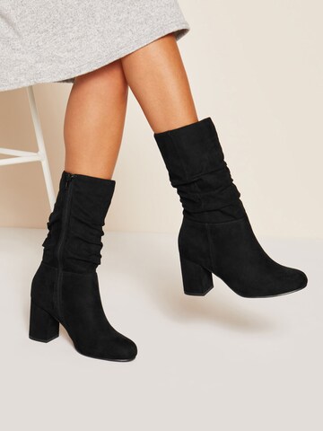 Friends Like These Stiefelette in Schwarz