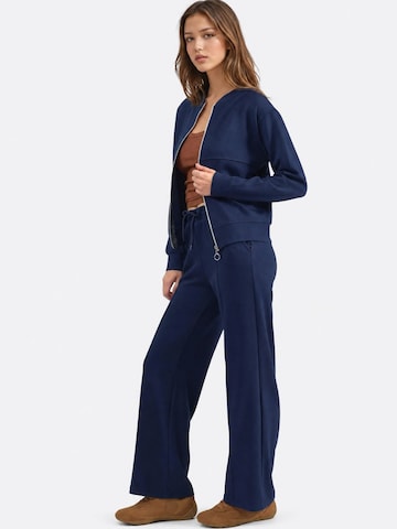 Lady Bersan Leisure suit in Blue