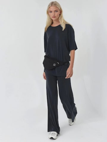 Busem - Camisa oversized em preto