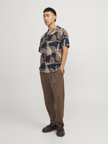 JACK & JONES Comfort Fit Skjorte i brun