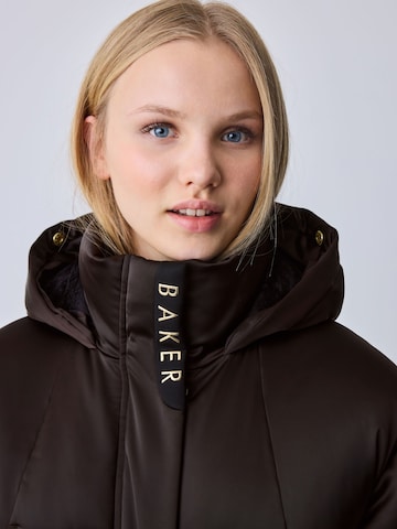 Baker by Ted Baker Пальто в Коричневый