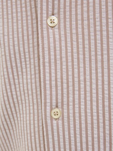 Comfort fit Camicia 'JORSUMMER' di JACK & JONES in marrone
