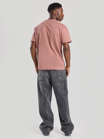America Today Shirt in Rood