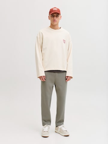 JACK & JONES Tapered Trousers 'JPSTGORDON JJBRADLEY' in Grey