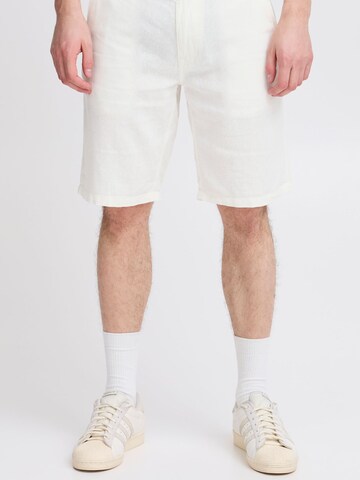 BLEND - regular Pantalón en blanco