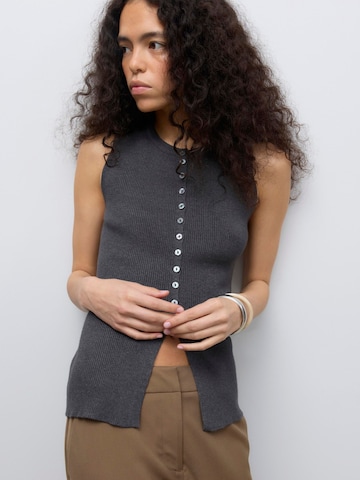 VERO MODA Vest 'AWUKINO' in Grey