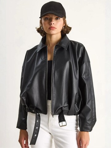 Bianco Lucci Tussenjas in Zwart