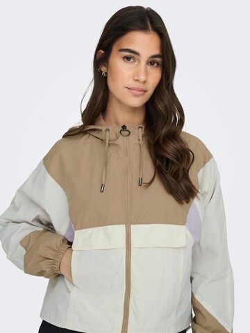 Veste mi-saison 'Jose' ONLY en beige