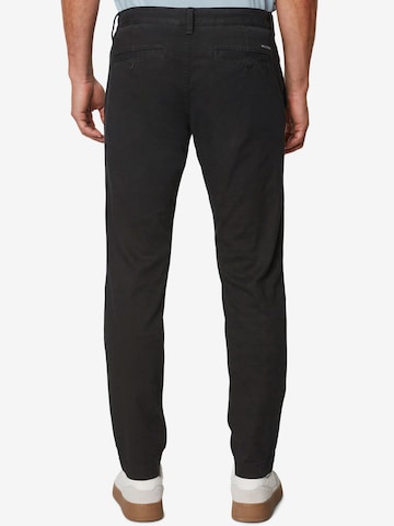 Marc O'Polo - regular Pantalón chino en negro